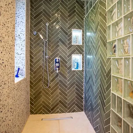 Un Chateau Pour Vos A 10min 酒店 *