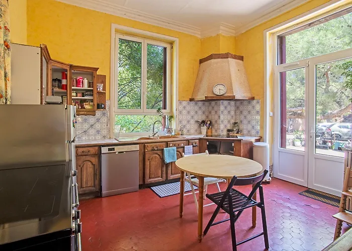 Un Chateau Pour Vos A 10min ホテル *